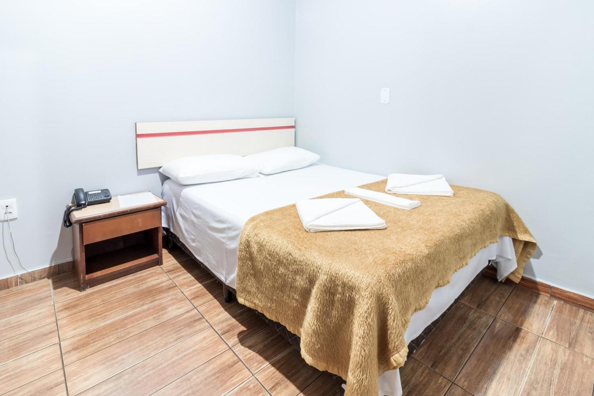 Foz Budget Hotel フォス・ド・イグアス エクステリア 写真