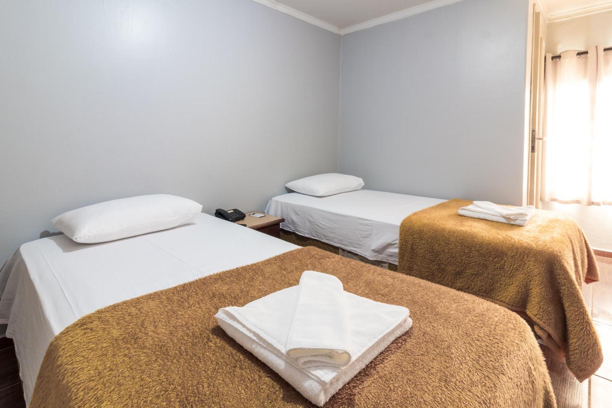 Foz Budget Hotel フォス・ド・イグアス エクステリア 写真