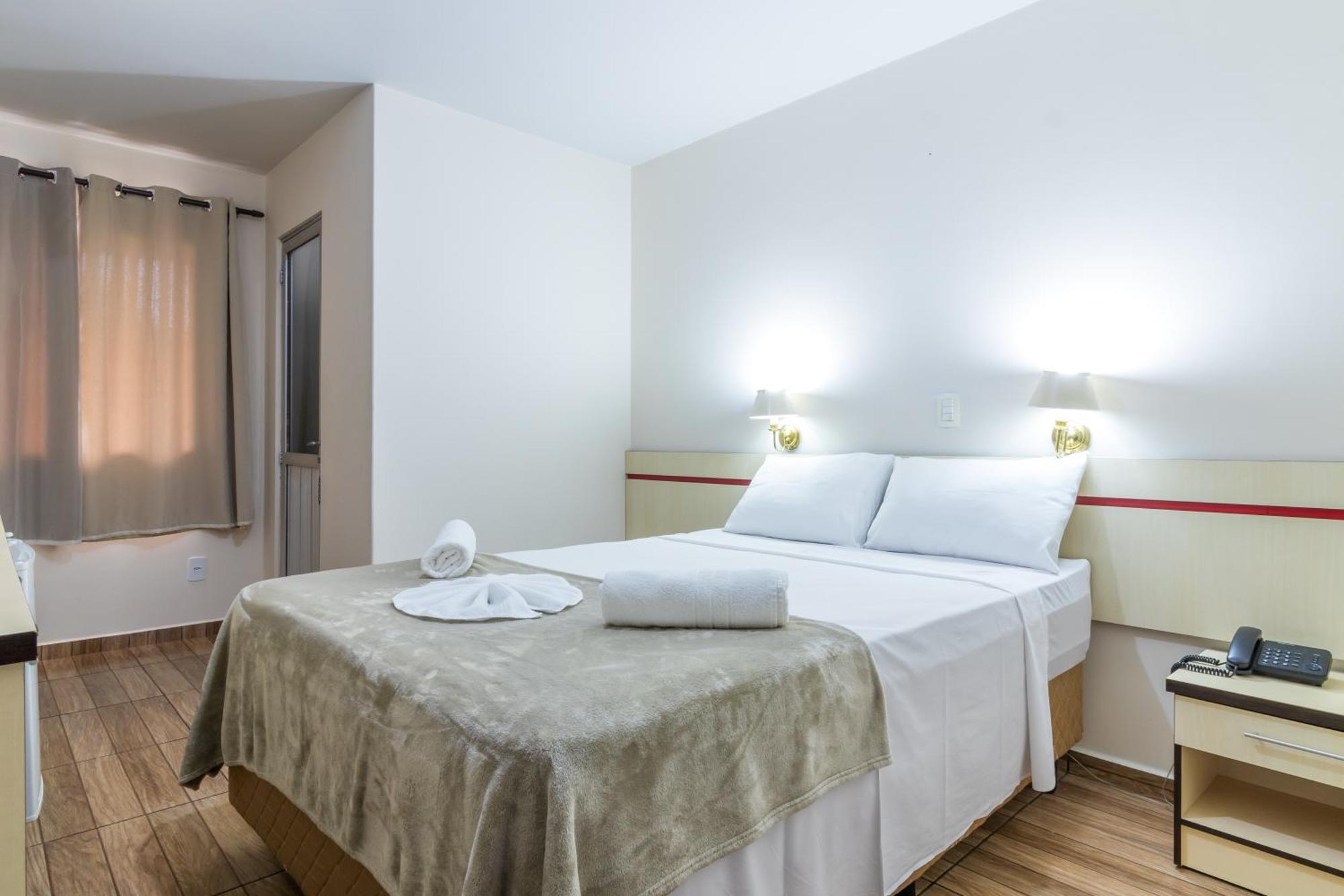 Foz Budget Hotel フォス・ド・イグアス エクステリア 写真