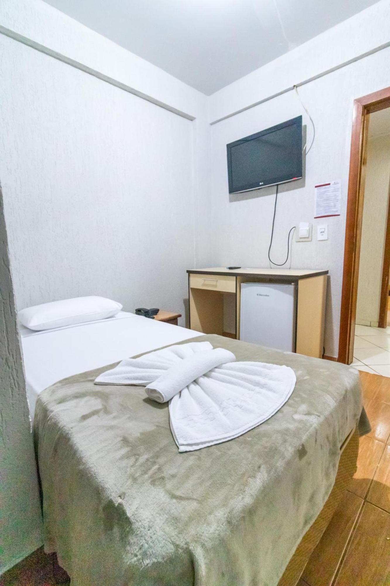 Foz Budget Hotel フォス・ド・イグアス エクステリア 写真