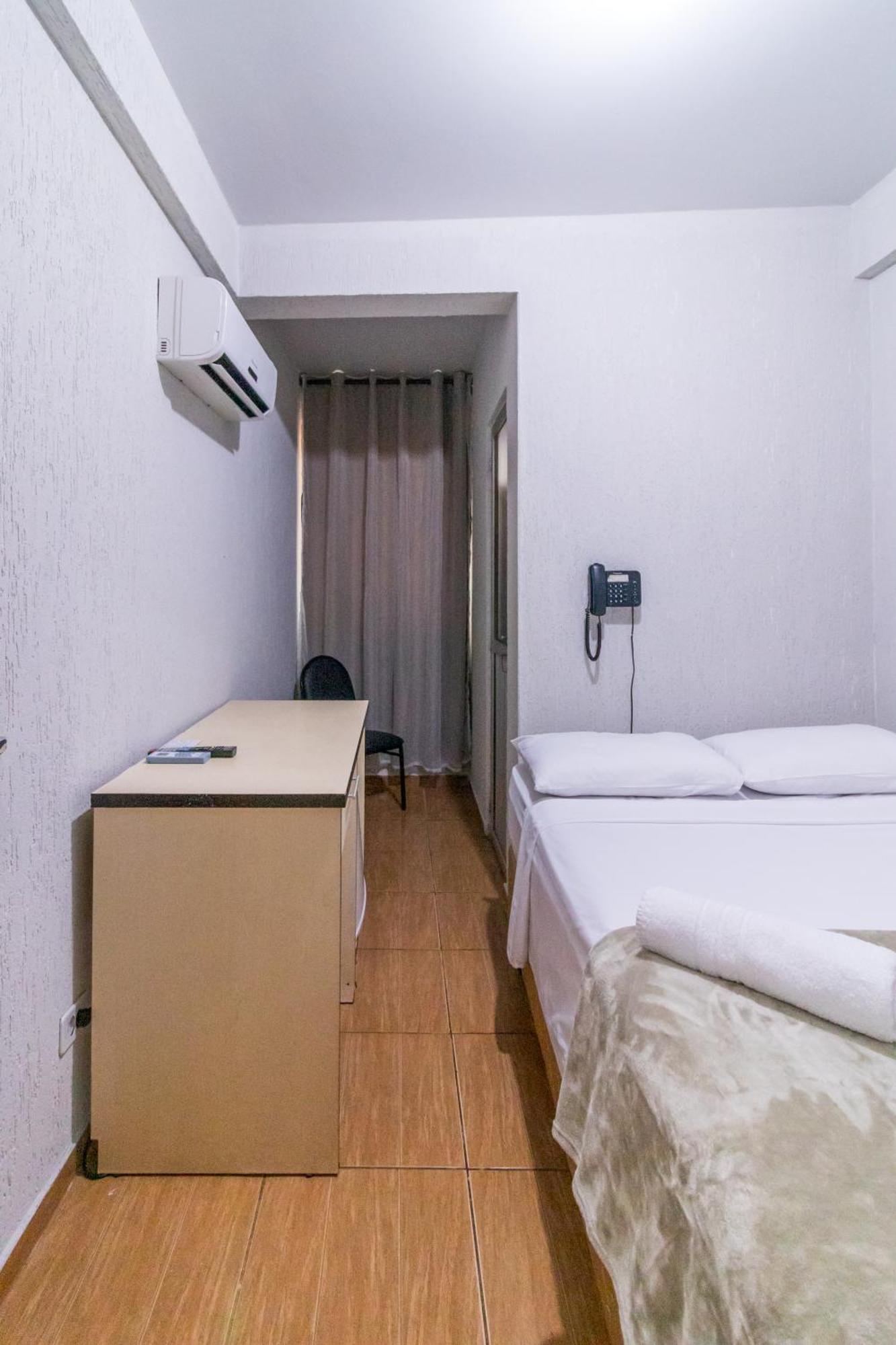 Foz Budget Hotel フォス・ド・イグアス エクステリア 写真